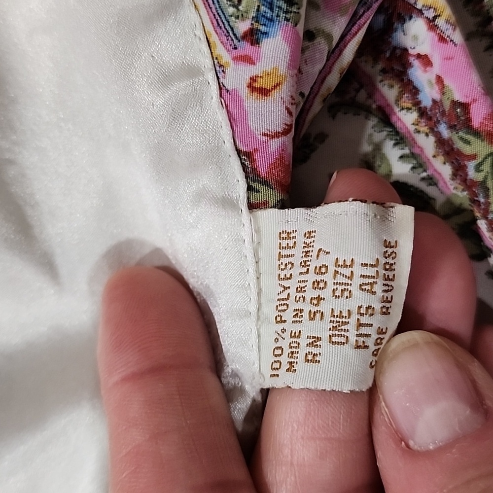 Vintage Victoria's Secret Gold Label Robe Floral Paisley Cottagecore Feminine - Picture 8 of 11